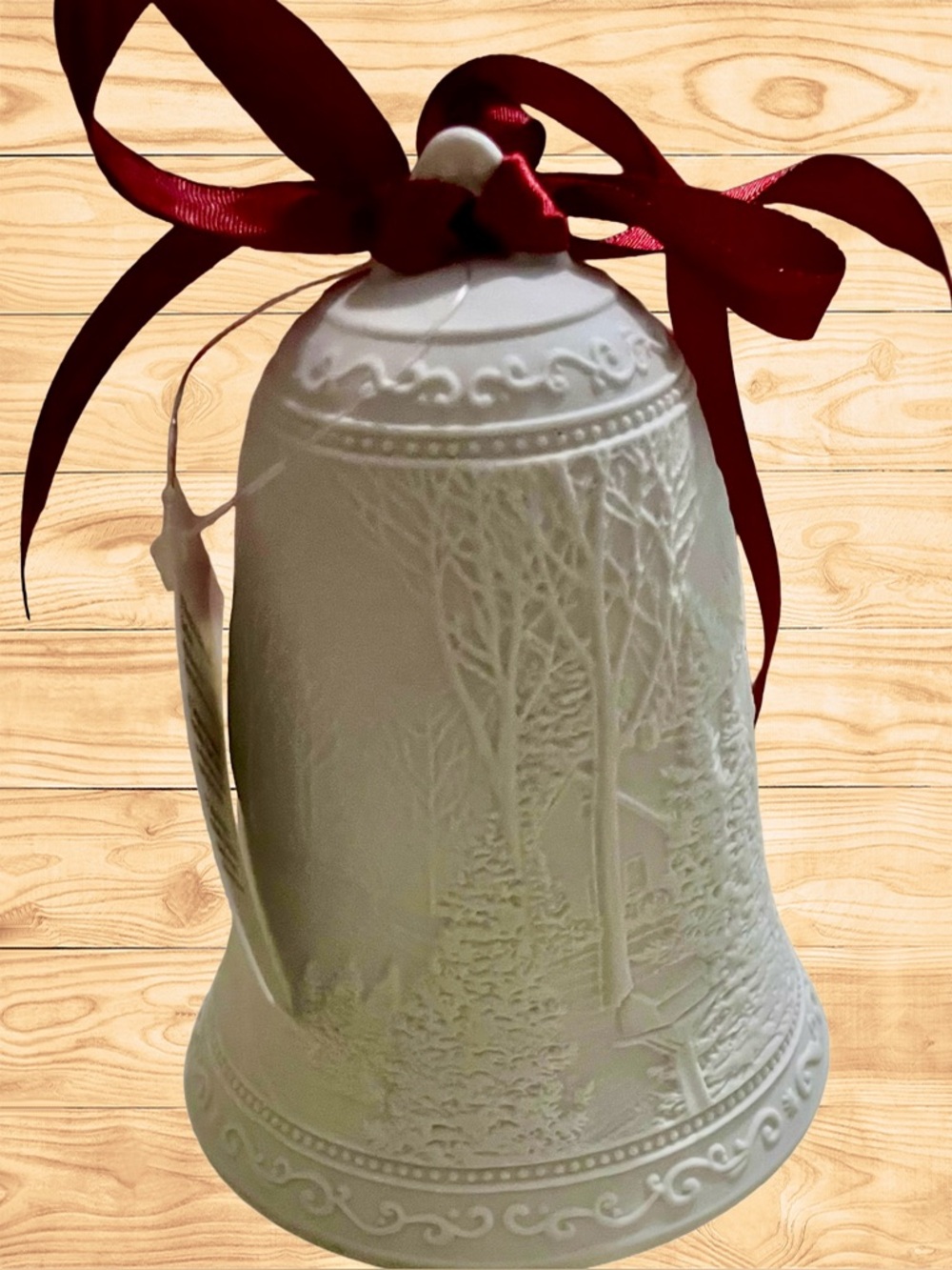Kringle Express White Red Porcelain Bell Illuminated 5x4 - Picture 9 of 16